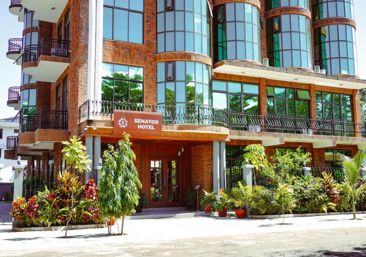 ארושה Senator Hotel מראה חיצוני תמונה